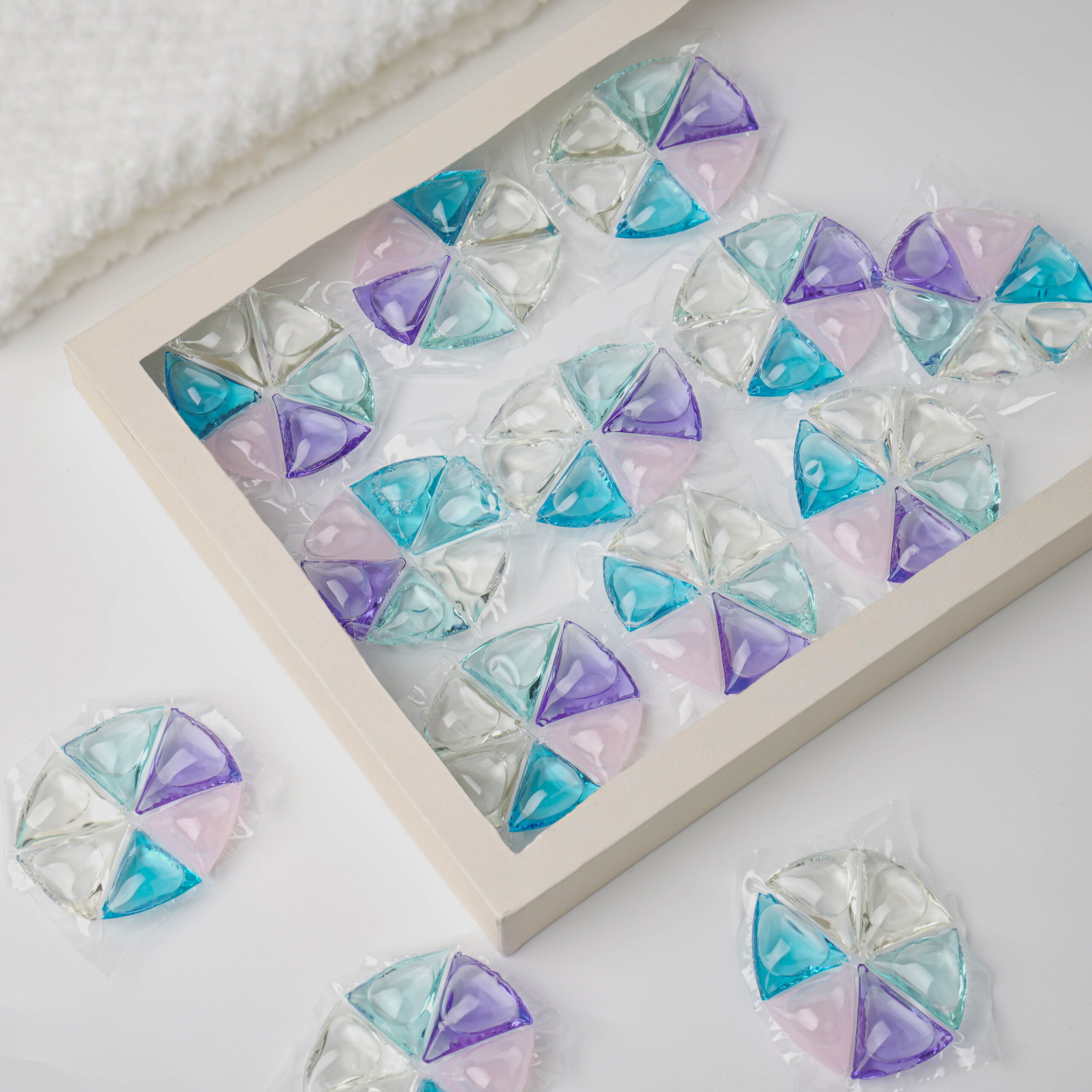 Laundry Detergent Pods: 6 in 1