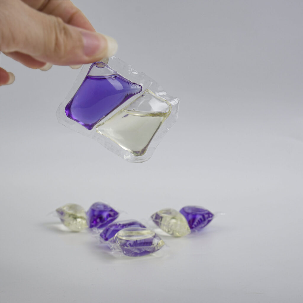 Capsule laundry pods